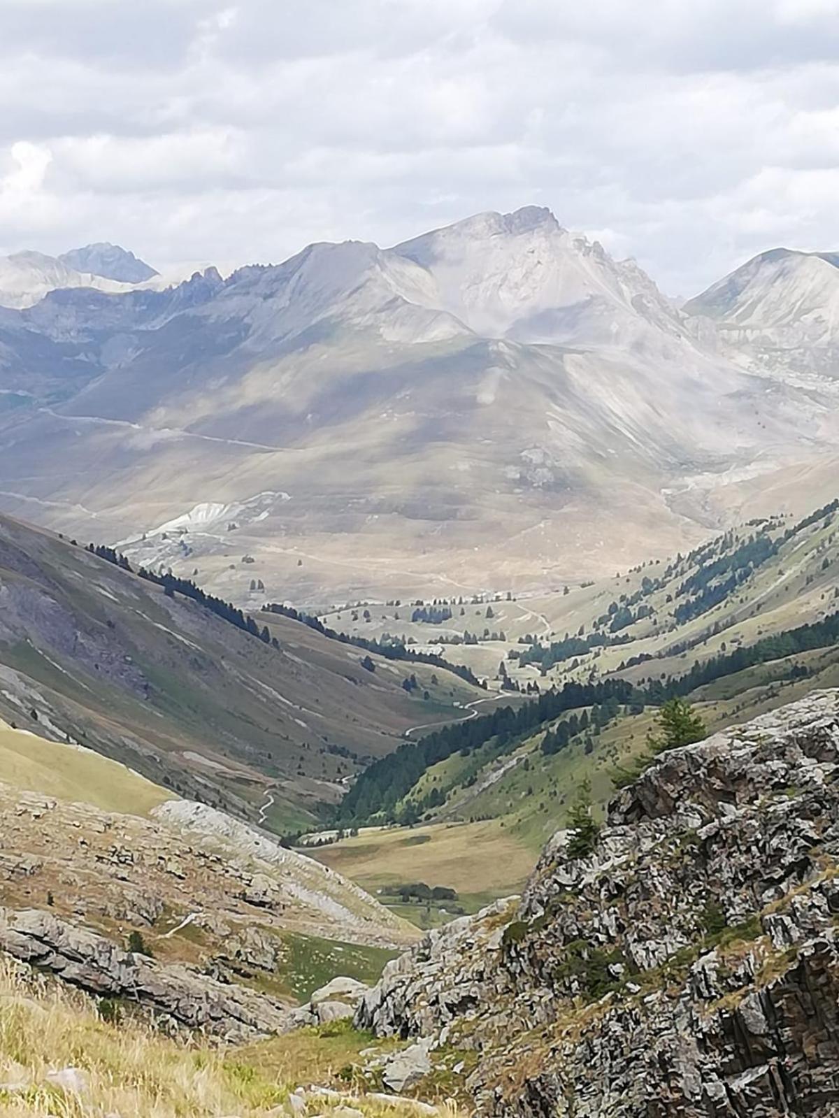 App Vue Montagne Barcelonnette Proche Piscine Rando Riviere Nature Extérieur photo